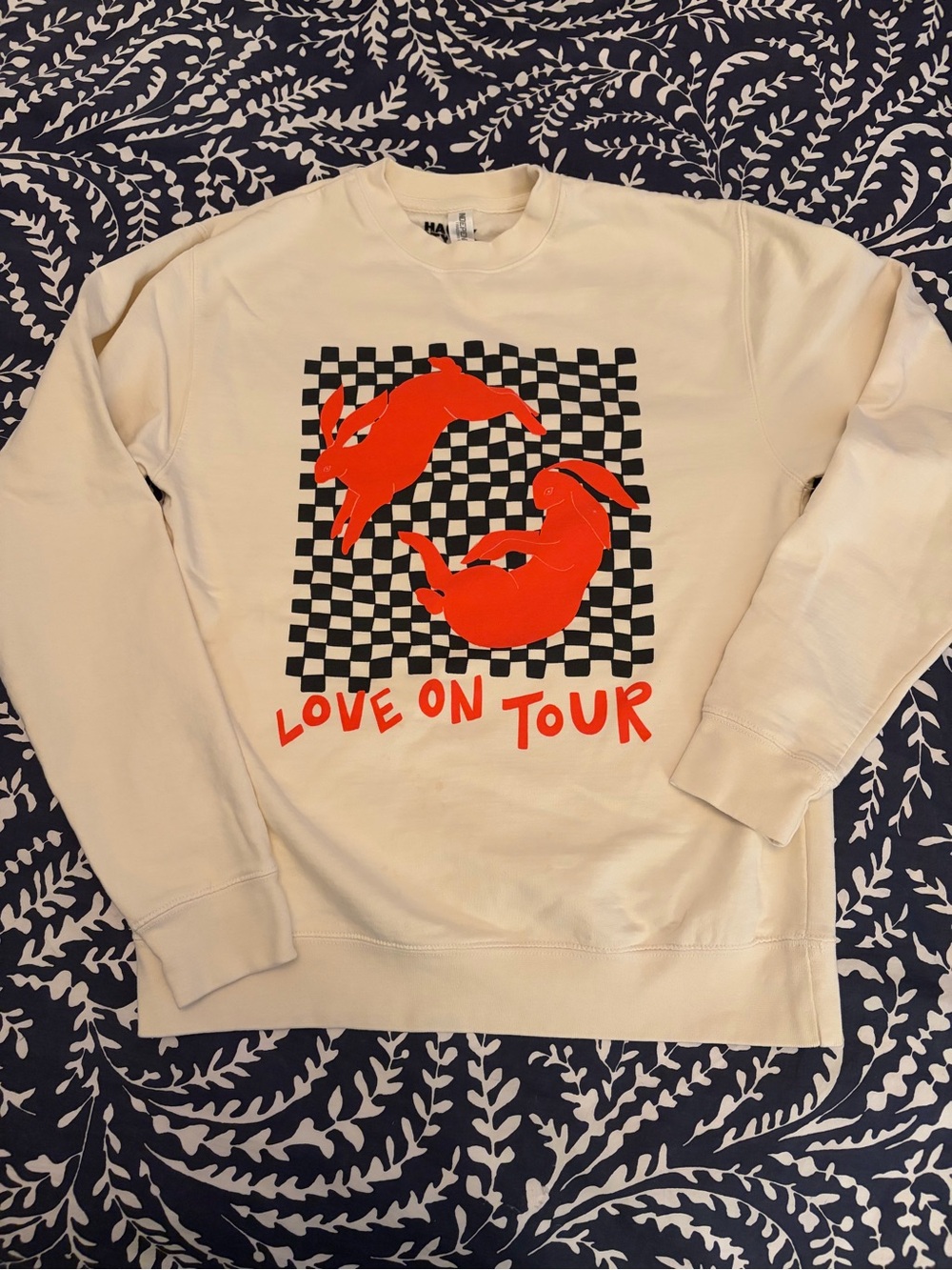 Harry Styles Love On Tour sweatshirt small